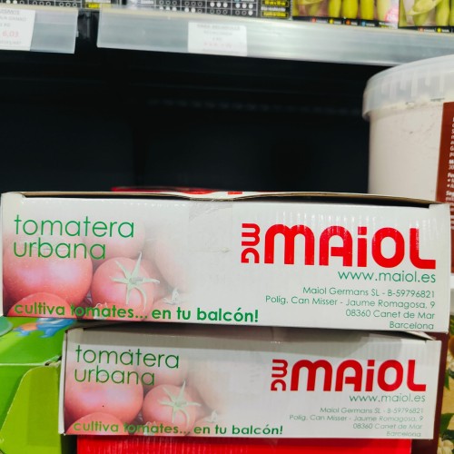 Tomatera Urbana Ideal para Espacios Pequeños