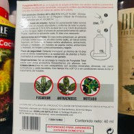 Fungicida Polivalente para la Salud del Jardín